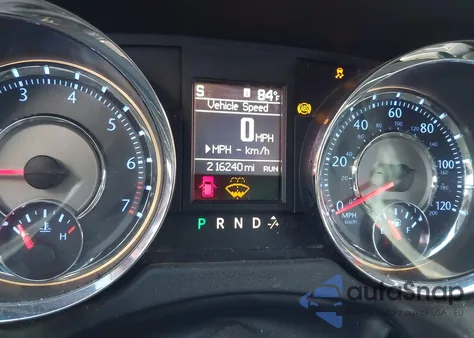 2014 Chrysler Town & Country Touring из США, поврежденный, VIN 2C4RC1BG8ER256348